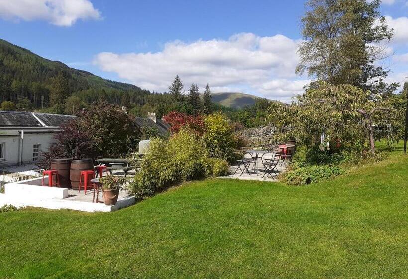 酒店 The White Stag