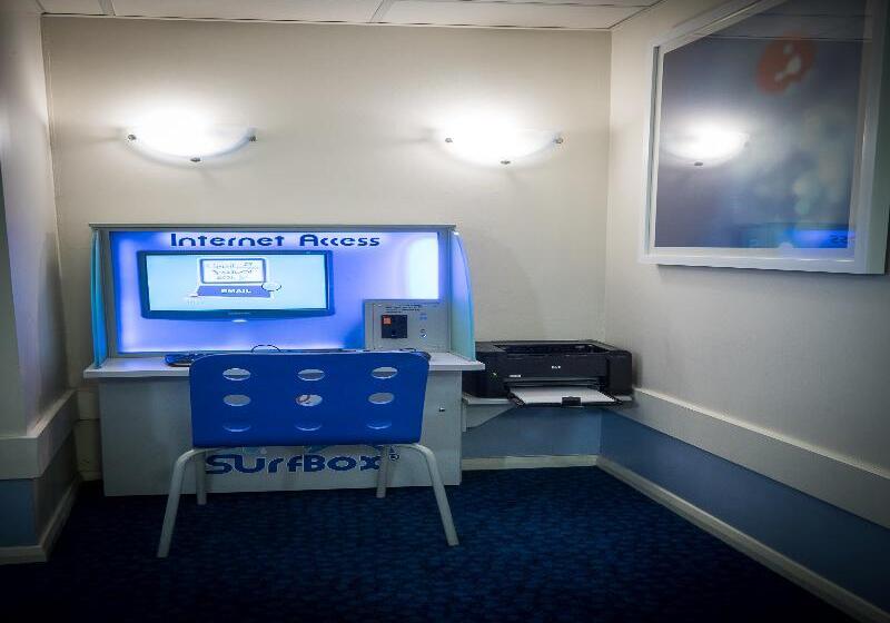 酒店 Travelodge Waterford