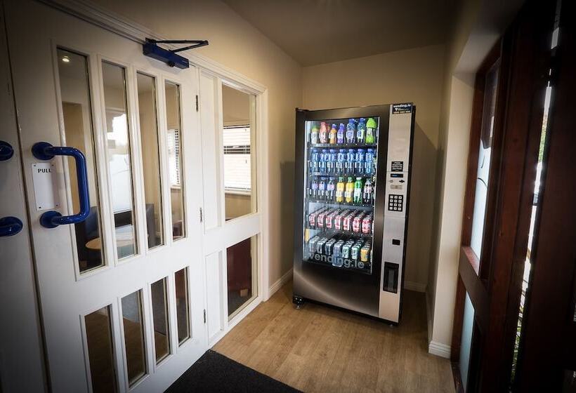 酒店 Travelodge Waterford