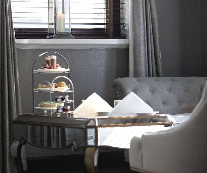 The Vermont Hotel & Vermont Apart