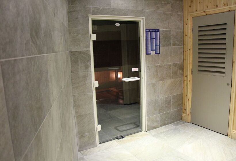 The Vermont Hotel & Vermont Apart