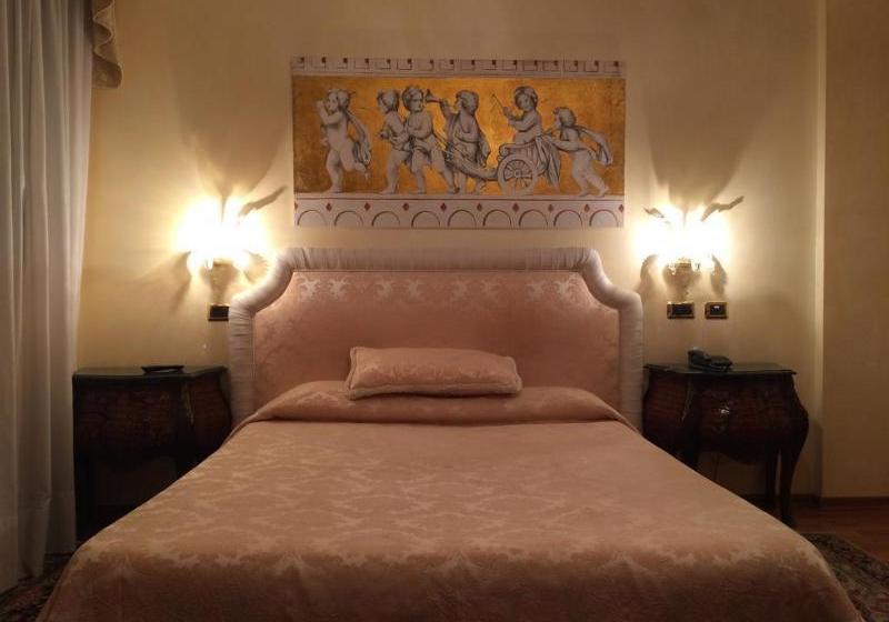 هتل The Foscarini