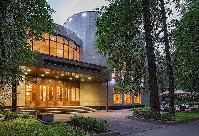 هتل Volynskoye Congress Park