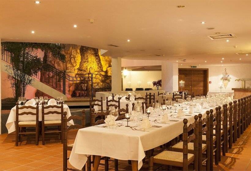 Отель Wyndham Garden Donaueschingen