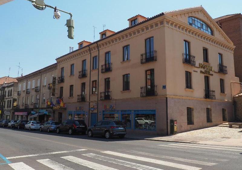 هتل Ele Mirador De Santa Ana