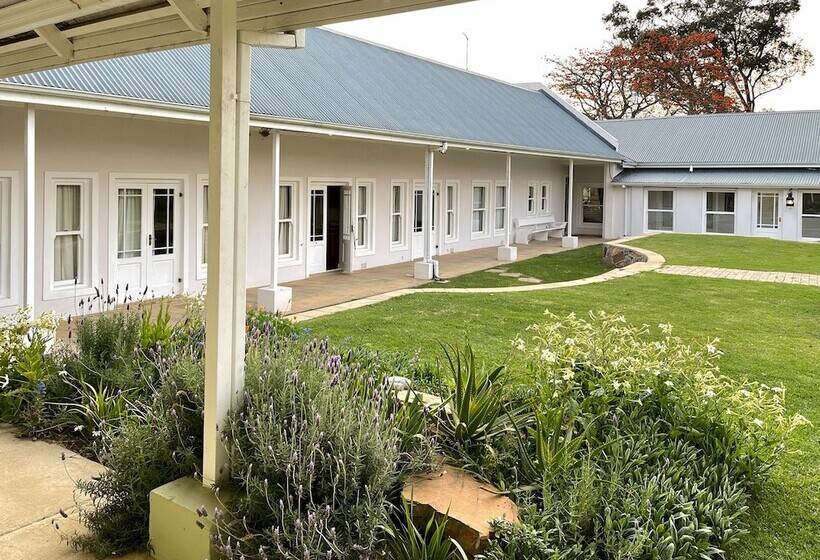 هتل Zuurberg Mountain Village