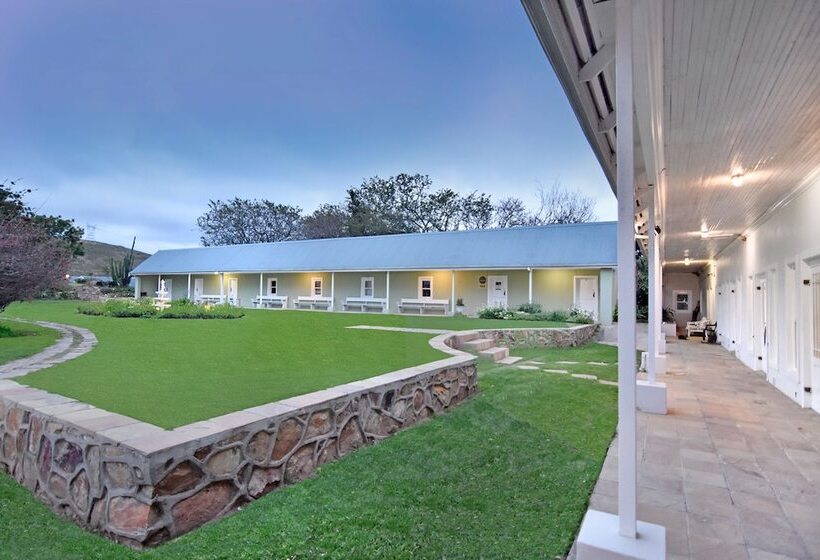 هتل Zuurberg Mountain Village