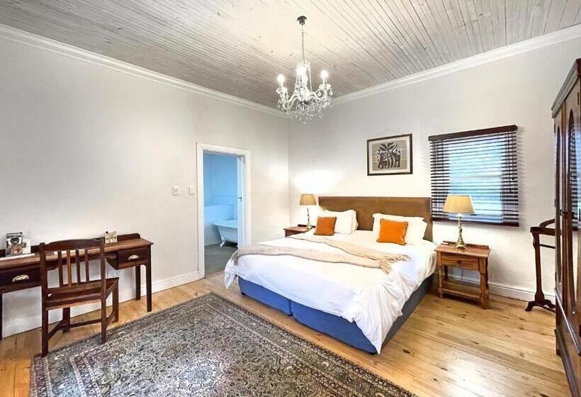 هتل Zuurberg Mountain Village