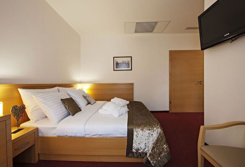 Izvir   Sava Hotels & Resorts