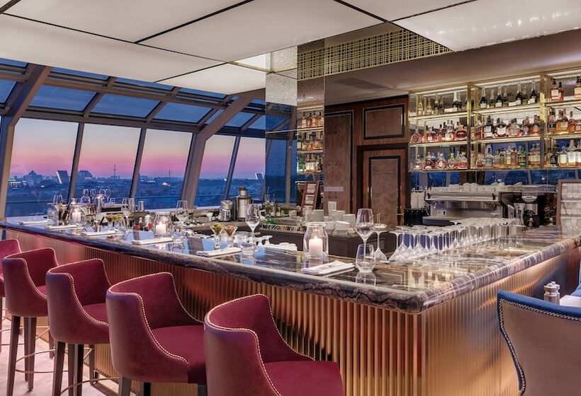 Kempinski Hotel Moika 22