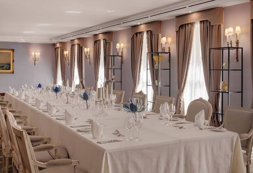 Kempinski Hotel Moika 22