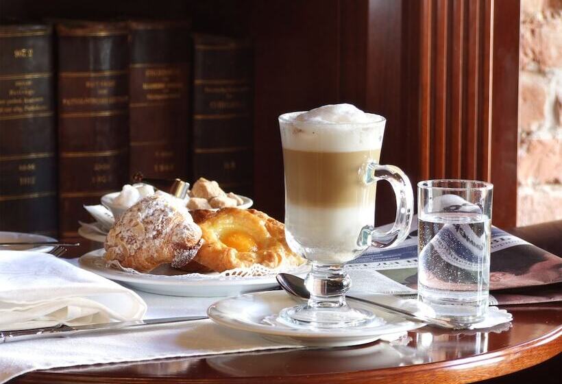 Kempinski Hotel Moika 22