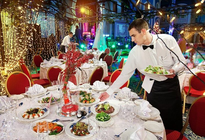 هتل Korston Club  Moscow