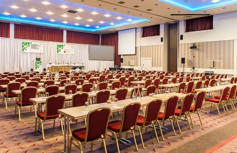 Radisson Blu Hotel & Spa, Little Island Cork