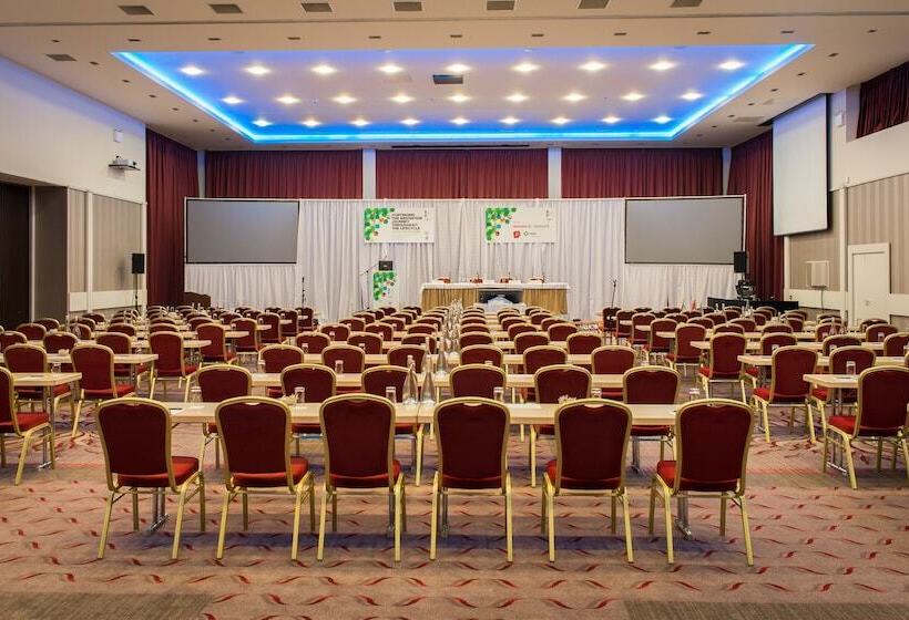 Radisson Blu Hotel & Spa, Little Island Cork