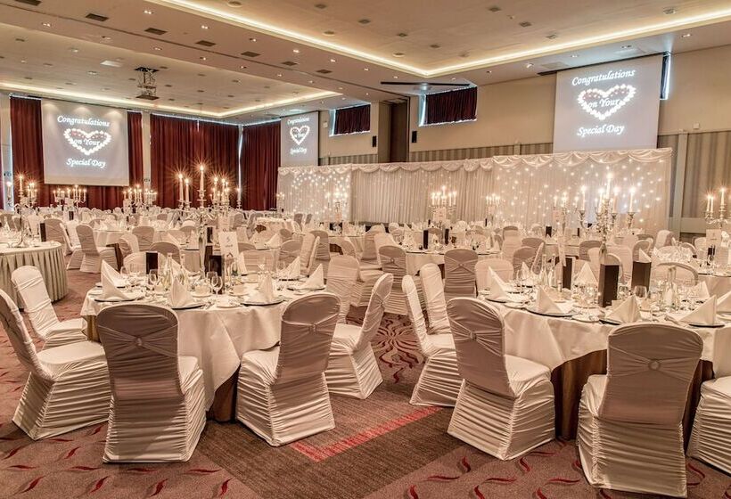 Radisson Blu Hotel & Spa, Little Island Cork