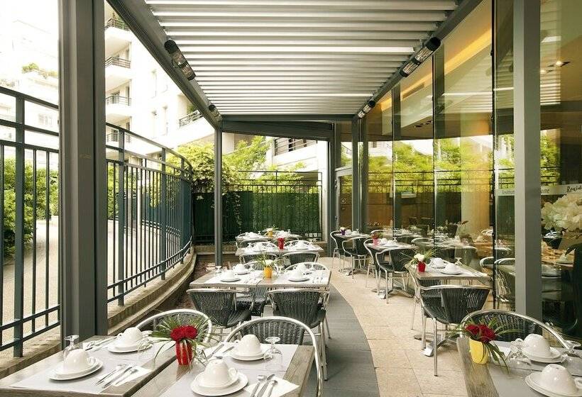 Residhome Courbevoie La Défense