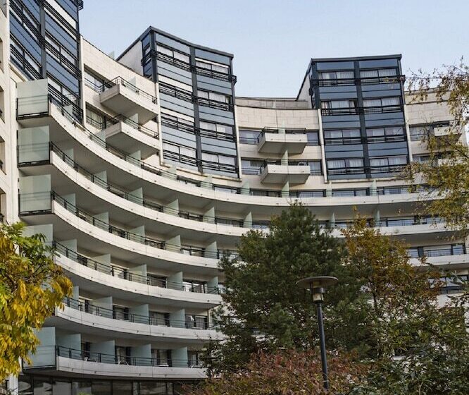 Residhome Courbevoie La Défense
