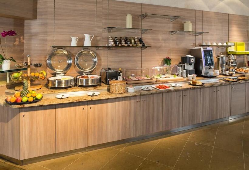 Residhome Courbevoie La Défense