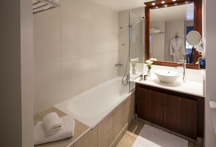 Residhome Courbevoie La Défense