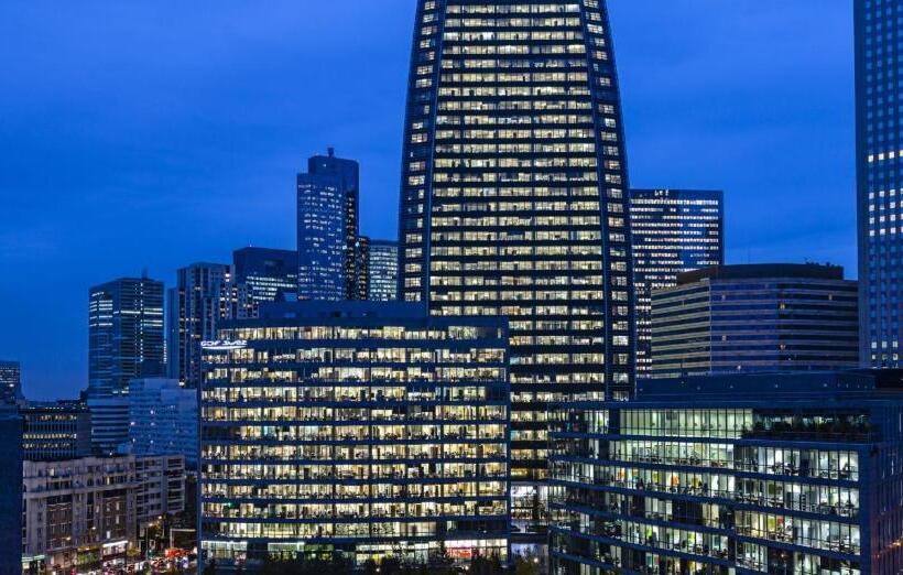 Residhome Courbevoie La Défense