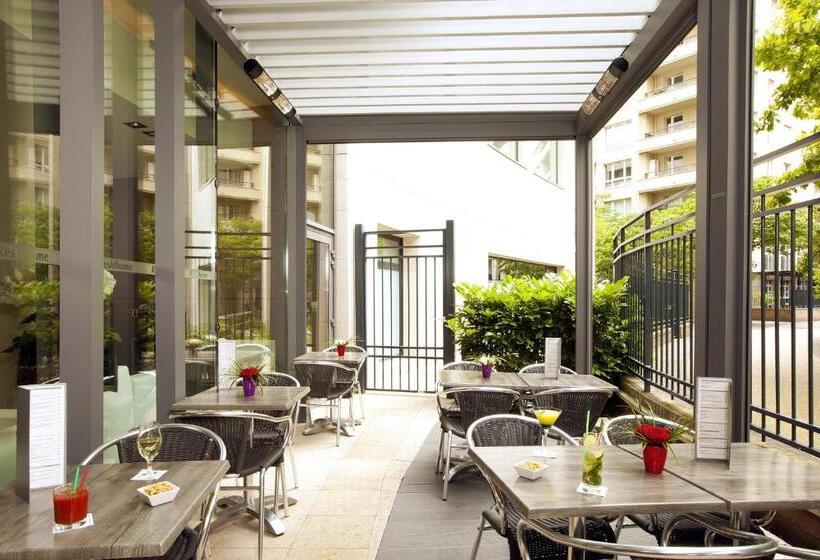 Residhome Courbevoie La Défense