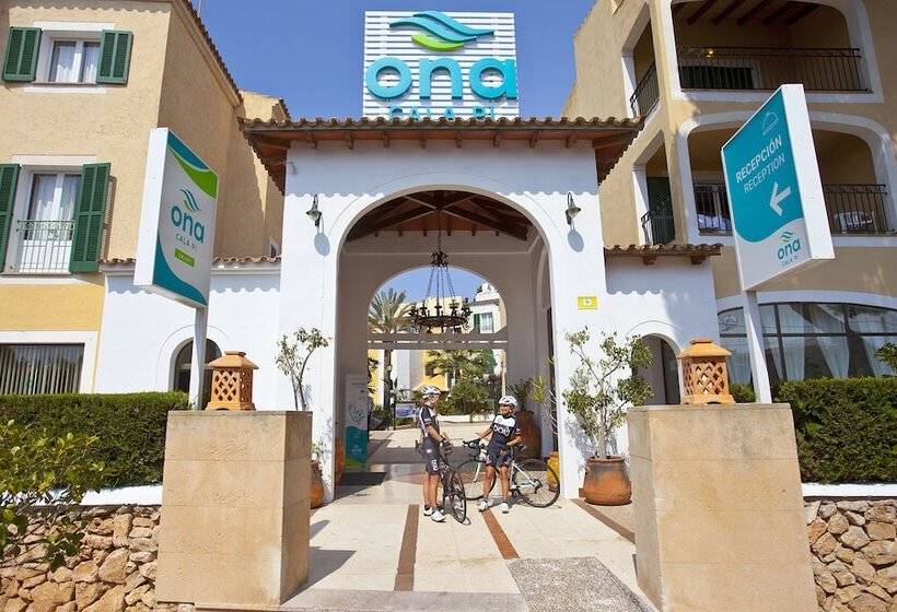 Aparthotel Ona Cala Pi Club