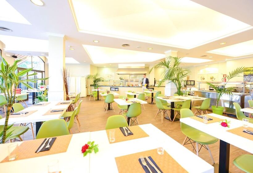 Aparthotel Ona Cala Pi Club