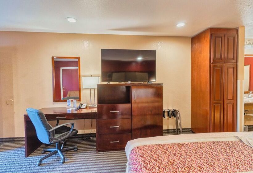 בית מלון כפרי Best Western Plus Yosemite Way Station