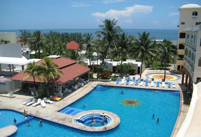 Costa Sol Hotel & Villas