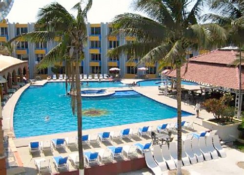 Costa Sol Hotel & Villas