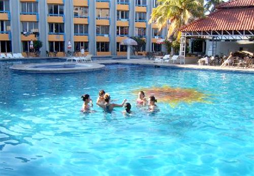 Costa Sol Hotel & Villas