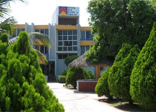 Costa Sol Hotel & Villas