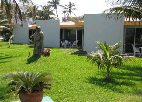 Costa Sol Hotel & Villas