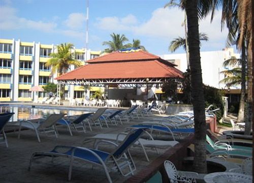 Costa Sol Hotel & Villas