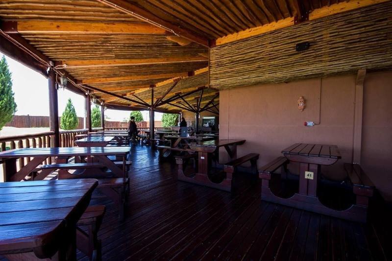 בית מלון כפרי Desert Palace