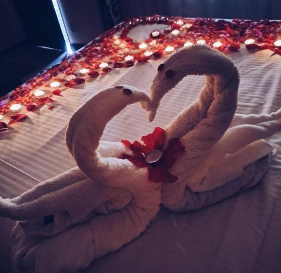 Ecotel Premier Lodge & Conference Centre