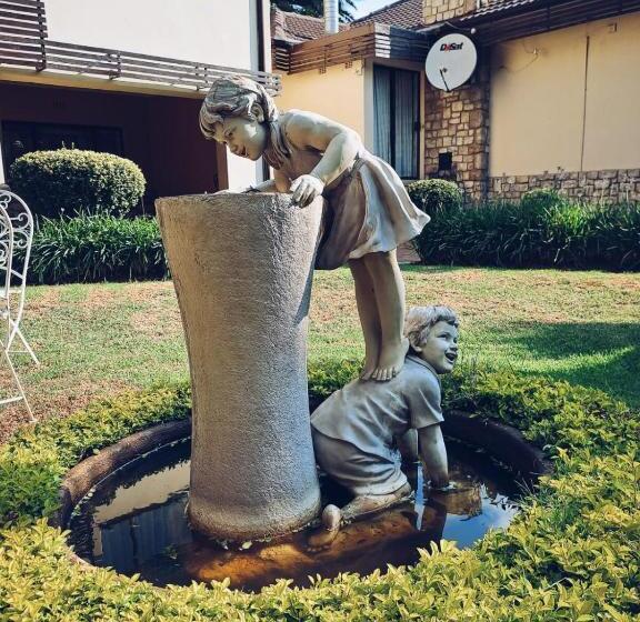 Ecotel Premier Lodge & Conference Centre