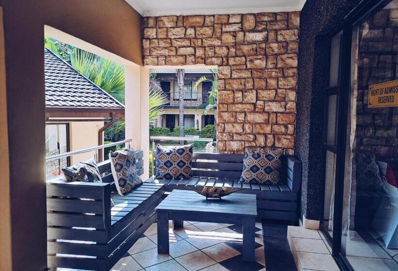 Ecotel Premier Lodge & Conference Centre