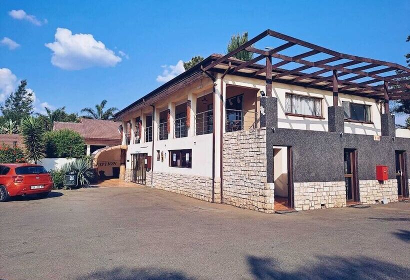 Ecotel Premier Lodge & Conference Centre