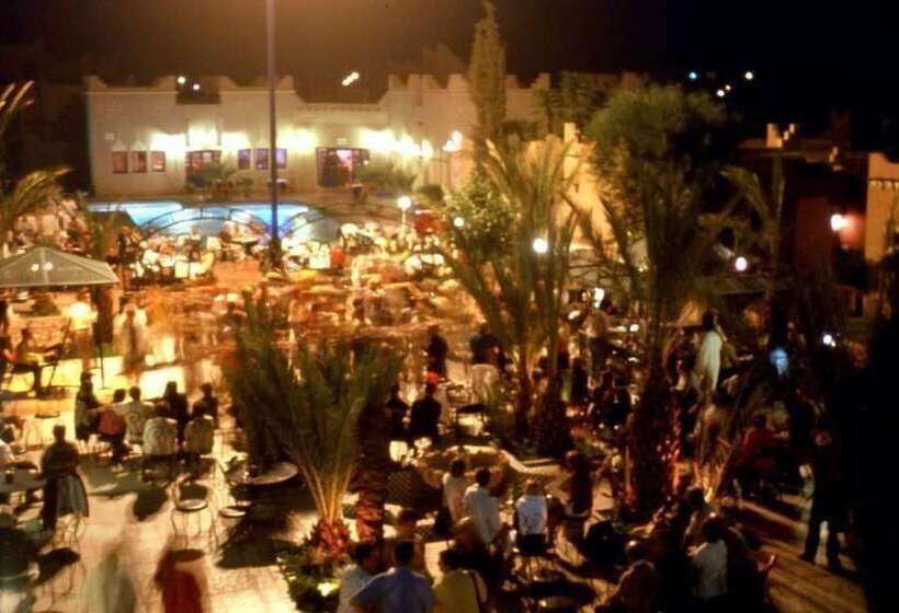 مسافرخانه Palmeraie