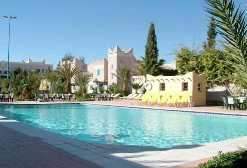 مسافرخانه Palmeraie