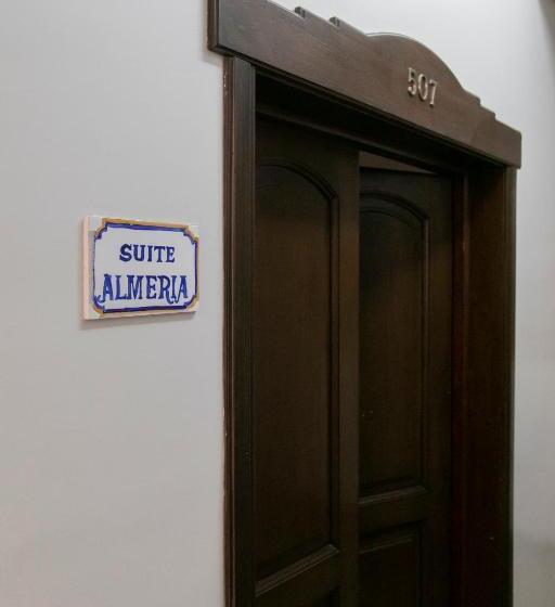 هتل Almería