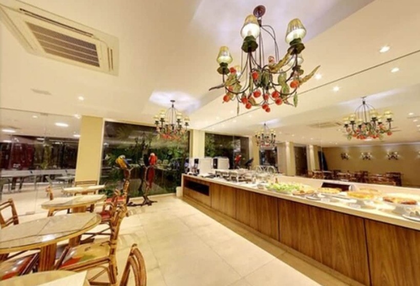 ホテル Amazon Plaza