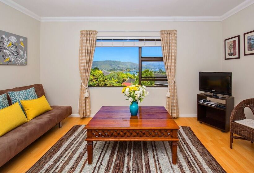 酒店 Amber Guest Lodge