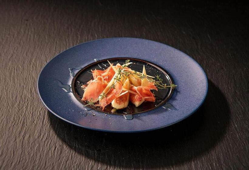 בית מלון כפרי Ana Crowne Plaza Okayama, An Ihg