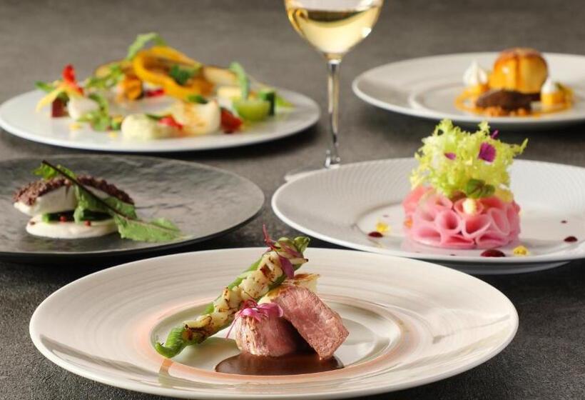 בית מלון כפרי Ana Crowne Plaza Okayama, An Ihg