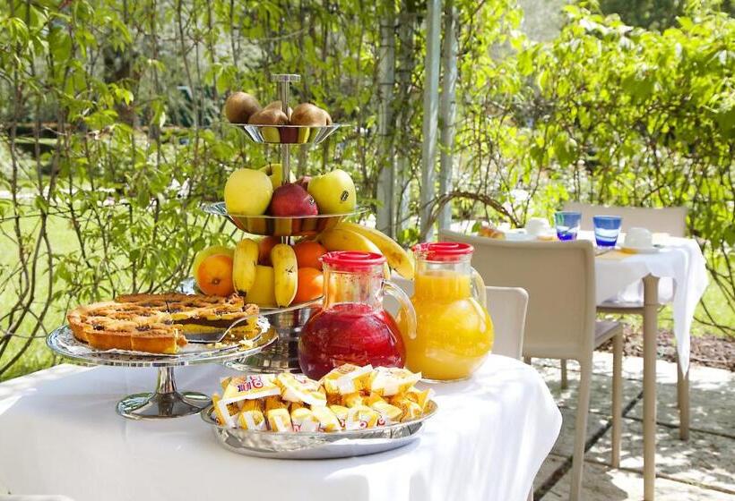 فندق Anusca Palace