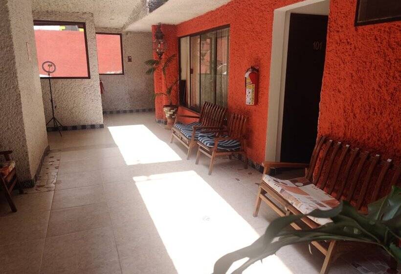 ホテル Aristos Express Huejotzingo