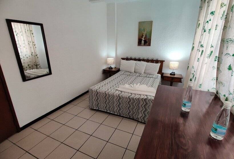 ホテル Aristos Express Huejotzingo